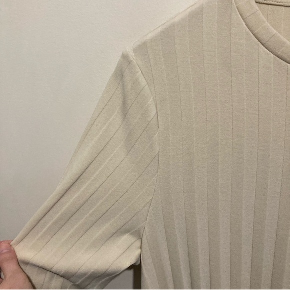 Mango Ribbed Knit Longsleeve Tunic Size XL Cream Front Slit Minimalist - Picture 9 of 12